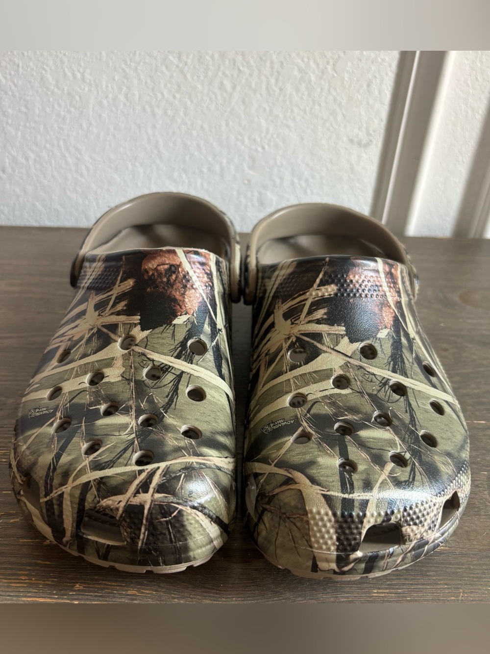 Crocs Classic Realtree Camo Slip-On Clog - Beige/Green
